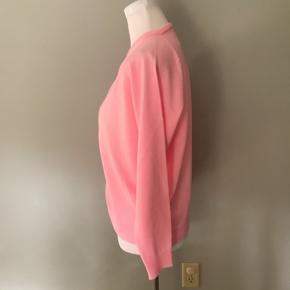 Vintage Pink Cardigan - like NEW 🌸 - Picture 3 of 10